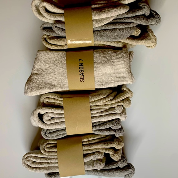 Yeezy Season 7 socks - Picture 1 of 2